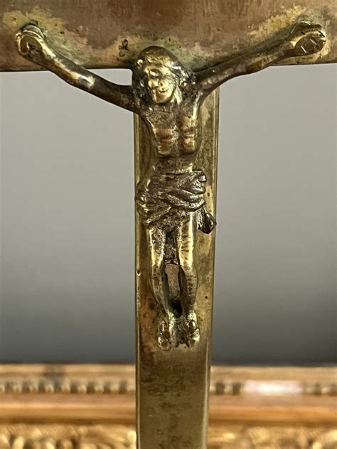 Crucifix ancien Jésus Inri en bronze