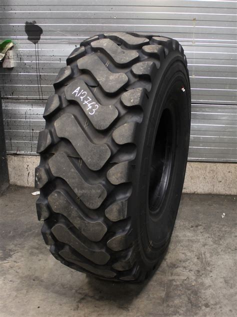 20 5R25 USED MICHELIN XHA2 186A2 L 3 TL 33MM 99 NO REP A12743 Heuver