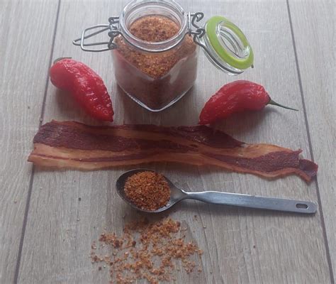 Smoky Ghost Pepper Bacon Salz