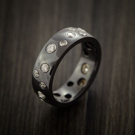 Black Zirconium Staggered Diamond Ring With 15 Brilliant Diamonds