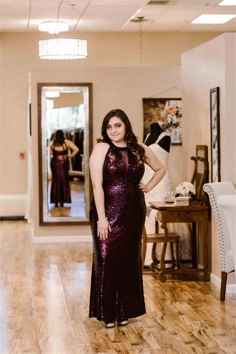 Designer Dresses For Prom