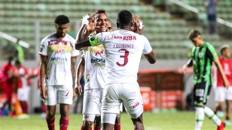 América MG leva virada do Tolima no fim e se complica na Libertadores