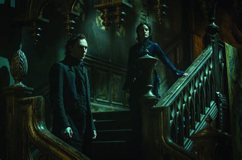 Crimson Peak Review - That Shelf