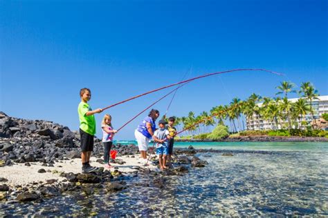 8 Best Family-Friendly Hawaii Resorts - Trips With Tykes