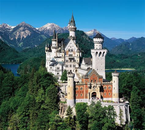 Neuschwanstein Castle - Bavaria - Baron Bomburst's castle- Chitty ...