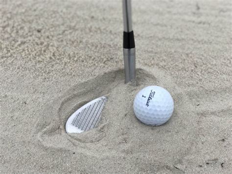 Most Important Bunker Shot Basics You Must Know Golf Tips Golf