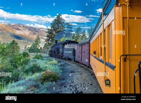 La Histórica Durango And Silverton Narrow Gauge Railroad Train En La Ruta