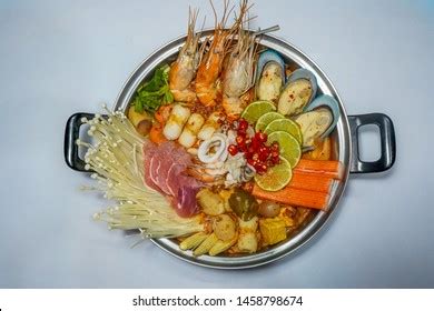 2 229 Mixed Seafood Hot Pot Images Stock Photos 3D Objects Vectors Shutterstock