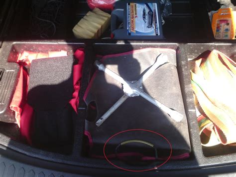 Органайзер в багажнике.Ручка — KIA Sportage (3G), 2 л, 2011 года ...
