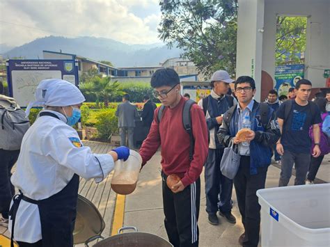 Estudiantes De La Unamba Vuelven A Clases Para El Semestre