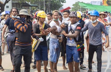 Birmania Al Menos 38 Muertos En Las Movilizaciones Del Domingo Contra