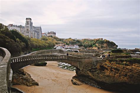 The Ultimate Guide to Surfing in Biarritz | Sea Lifts