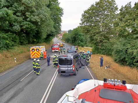 Schwerer Verkehrsunfall Auf Der B Einsatzbericht Ro Tal