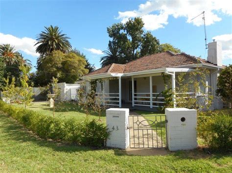 43 Francis Street Echuca Property History And Address Research Domain