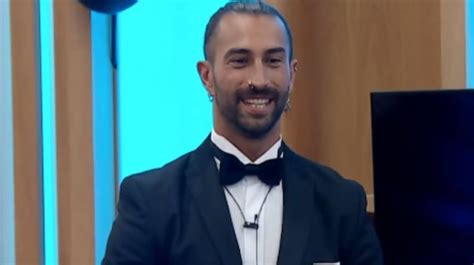 Licha Navarro De “gran Hermano” Se Cambió El Look Para Sumarse A Sex Y Luce Irreconocible Tn