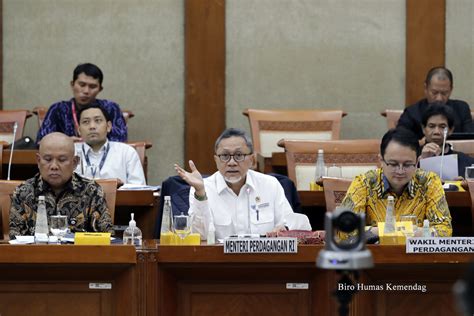 Foto Rapat Kerja Kementerian Perdagangan Dengan Komisi Vi Dpr Ri