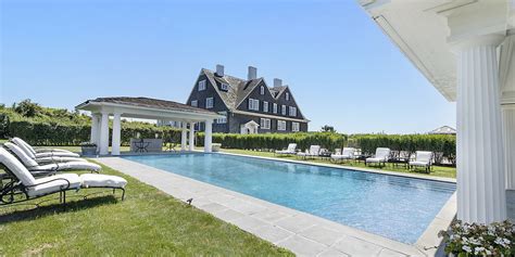 An Oceanfront Compound On Southamptons Gin Lane Relists For 150