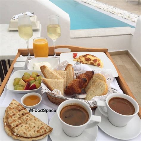 ร้าน Above Blue Suites Santorini รีวิวร้านอาหาร Wongnai