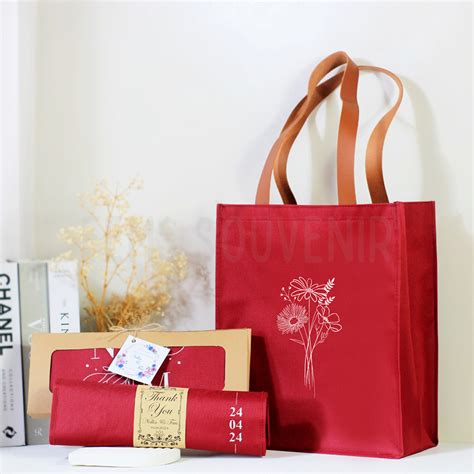 Jual Souvenir Pernikahan Aesthetic Aiko Bag Custom Tas Tote Bag Souvenir Lucu Dan Bermanfaat