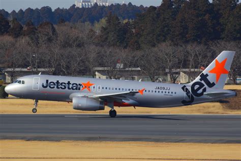 ジェットスター・ジャパン Airbus A320 Ja09jj 成田国際空港 航空フォト By Koshitomo さん 撮影2017年