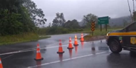 Deslizamento De Pedras Bloqueia BR 277 Em Morretes Mobilidade Curitiba