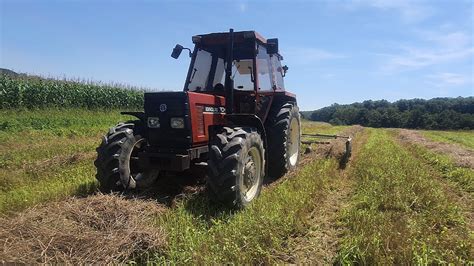 Zgrabljanje Slame Raking Straw Stroh Wenden New Holland