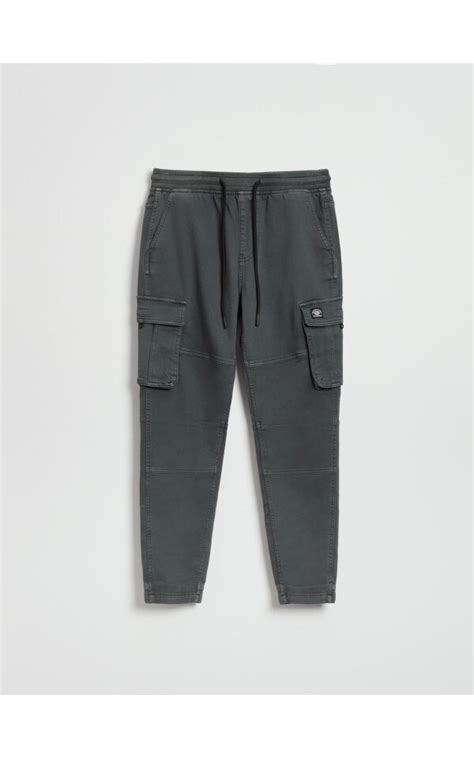 Jogger pantalone sa džepovima cargo boja tamno siva HOUSE 8745Z 90X