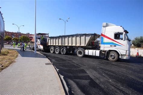 El Plan de Asfaltado remata su actuación en el Molino de la Vega Paseo