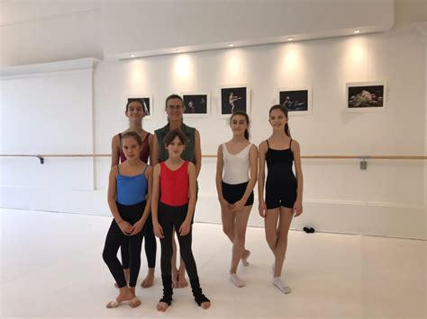 MERCE CUNNINGHAM TECHNIQUE® — École de danse classique, contemporaine et jazz — EDAC