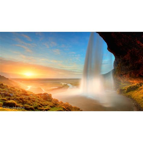 Naturbilder Landschaft Island Bild Wasserfall Gischt Sonn