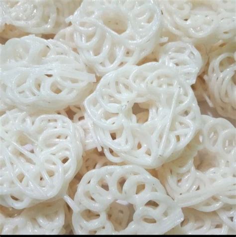 Kerupuk Keriting Kecil Mentah 250gr Krupuk Mawar Putih Rasa Bawang