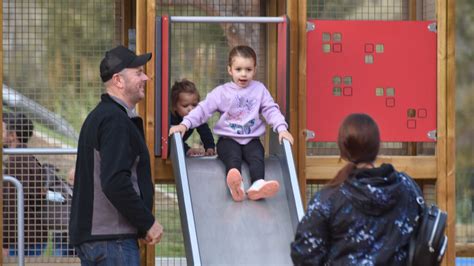 La Inauguraci N Del Parque Barb Sula En Guadiaro En Im Genes