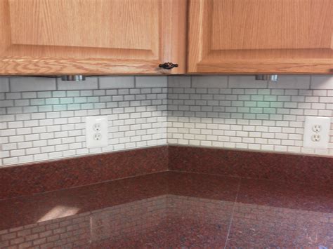 Tile Backsplash - Pristine Tile & Grout Restoration