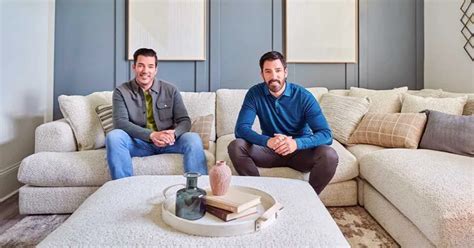 Shop The Drew And Jonathan For Rooms To Go Furniture Collection
