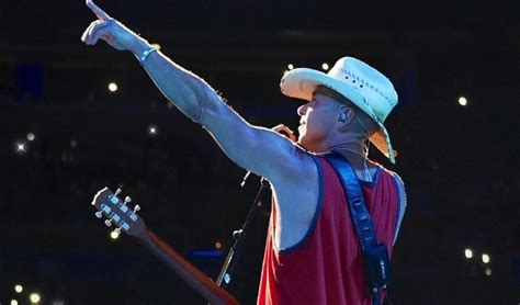 Kenny Chesney tickets in Wichita at Intrust Bank Arena on Thu, Mar 30, 2023 - 7:00PM