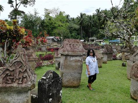 Sejarah Waruga Dilihat Dari Kacamata Seni Budaya