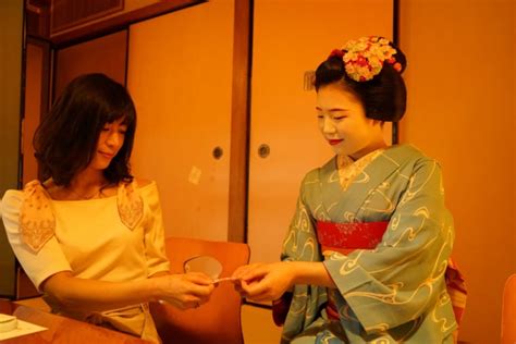 京都で舞妓さんと食事ができる！！京都のおすすめの舞妓遊びプラン お座敷体験 宴 Utage