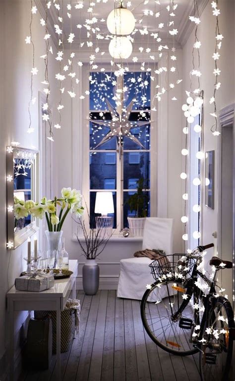 21 Indoor Christmas Lights Decoration Ideas - Feed Inspiration