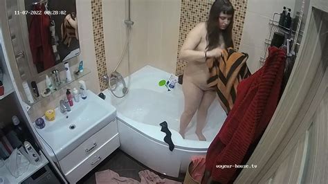Watch Shower Girl Artura Quick Shower Nov07 22 Naked People With Henry Mira In Guest Room