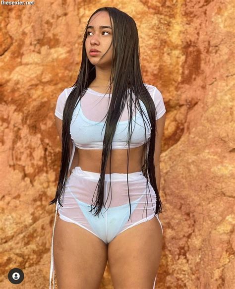 6 Beautiful Teen Babe In Tight Panties Cameltoe Hcc46 Thesexier