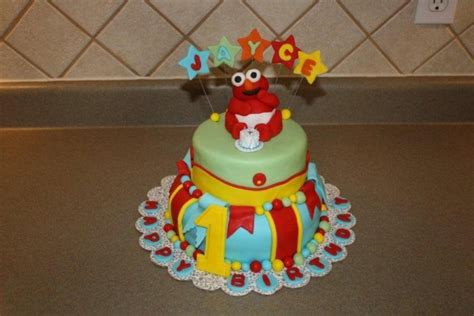 Baby Elmo - CakeCentral.com