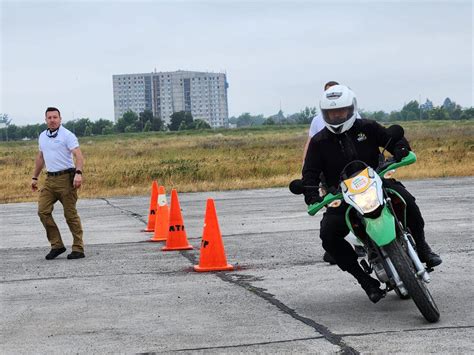 M S Seguridad Para Pe Aflor Curso De Manejo T Ctico Profesionaliza A