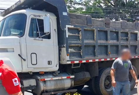 Adulto mayor muere atropellado por vagoneta en Ciudad Colón Teletica