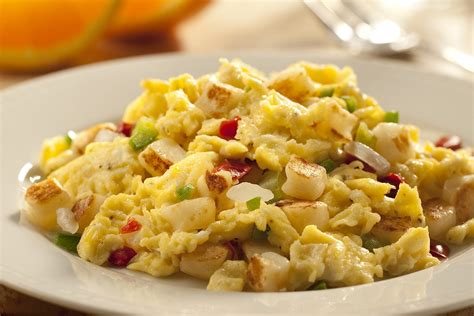 Quick Egg And Potato Scramble Ore Ida Recipes Kraft Heinz