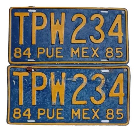 Par De Placas De Auto Antiguas