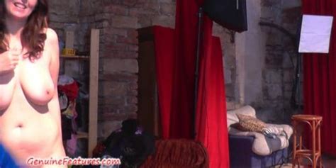 GENUINEFEATURES Czech Yo Amateur Shows Her Big Boobs At The CASTING Tnaflix