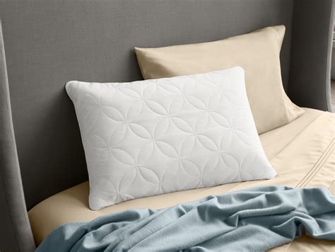 tempurpedic summer  collection  behance