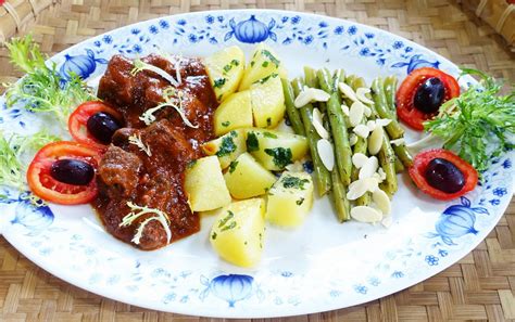 Lammragout Mit Petersilienkartoffeln Und Bohnen Rezept Kochbar De