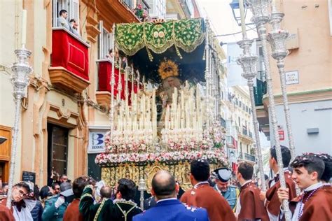 Horario e itinerario de la procesión de traslado de la Virgen del