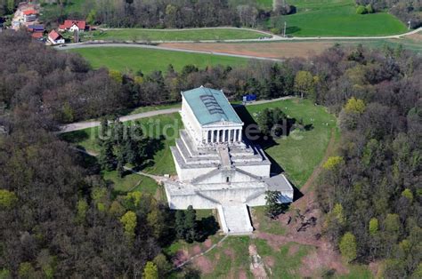 Luftaufnahme Donaustauf Geschichts Denkmal Nationaldenkmal Walhalla